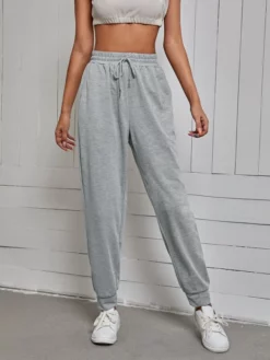 COZZY - Pantalon de survêtement unicolore à cordon en Gris