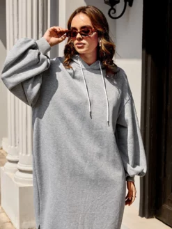 COZZY - Robe sweat-shirt à manches bouffantes à cordon à capuche fendu Gris